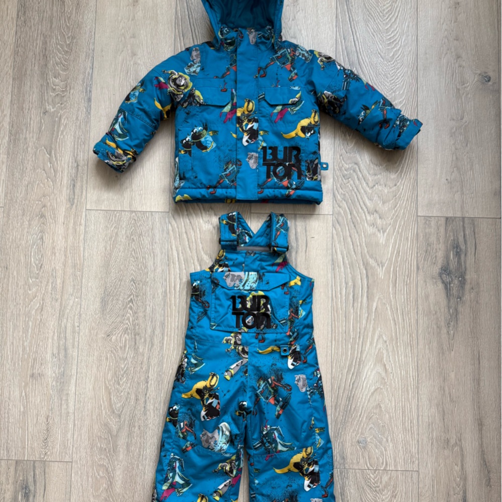 (Like New) Burton Toddler Toy Story Snowboard Jacket and Bibs